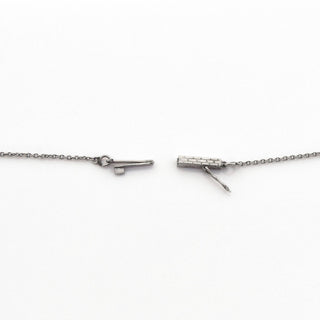 Collier Blüte aus 585 Weißgold mit Amethyst, nachhaltiger second hand Schmuck perfekt aufgearbeitet