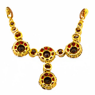 Collier aus 333 Gelbgold mit Granat, nachhaltiger second hand Schmuck perfekt aufgearbeitet