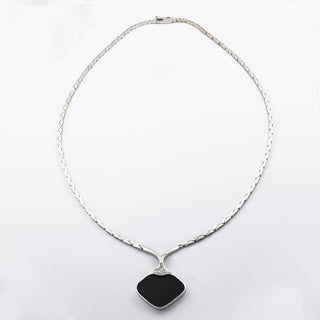 Collier aus 585 Weißgold mit Onyx und Diamant, nachhaltiger second hand Schmuck perfekt aufgearbeitet