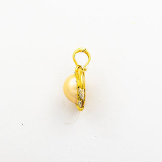 An-/Einhänger aus 585 Gelb- und Weißgold mit Perle und Diamant, nachhaltiger second hand Schmuck perfekt aufgearbeitet