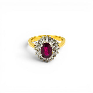 Entourage-Ring aus 750 Gelb- und Weißgold mit Rubin und Brillant, nachhaltiger second hand Schmuck perfekt aufgearbeitet