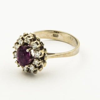 Entourage-Ring aus 585 Weißgold mit Rubin und Brillant, nachhaltiger second hand Schmuck perfekt aufgearbeitet