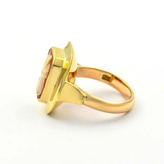 Ring aus 585 Gelbgold mit Kamee/Gemme, nachhaltiger second hand Schmuck perfekt aufgearbeitet