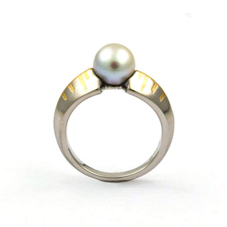 Perlenring aus 950 Platin/Gold, nachhaltiger second hand Schmuck perfekt aufgearbeitet