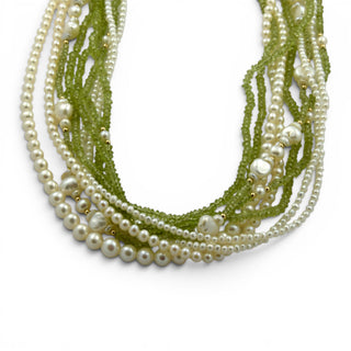 Perlenkette mit Peridot und Schließe aus 585 Gelbgold, nachhaltiger second hand Schmuck perfekt aufgearbeitet