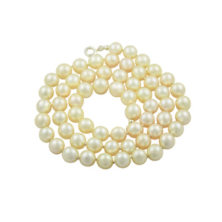 Perlenkette mit Schließe aus 925 Silber, nachhaltiger second hand Schmuck perfekt aufgearbeitet