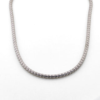 Halskette aus 585 Weißgold, nachhaltiger second hand Schmuck perfekt aufgearbeitet