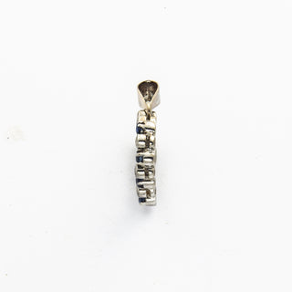 Herzanhänger aus 585 Weißgold mit Saphir, nachhaltiger second hand Schmuck perfekt aufgearbeitet