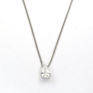 Kette mit Diamantanhänger aus 585 Weißgold, nachhaltiger second hand Schmuck perfekt aufgearbeitet