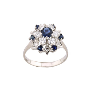 Krämer Saphirring aus 585 Weißgold mit Brillant und Diamant, nachhaltiger second-hand Schmuck perfekt aufgearbeitet