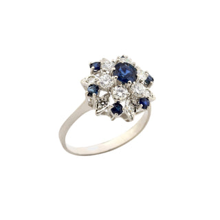 Krämer Saphirring aus 585 Weißgold mit Brillant und Diamant, nachhaltiger second-hand Schmuck perfekt aufgearbeitet