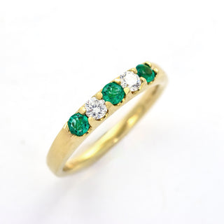 Krämer Smaragdring aus 585 Gelbgold mit Brillant, nachhaltiger second hand Schmuck perfekt aufgearbeitet