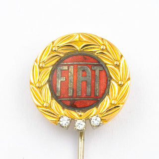 Krawattennadel Fiat aus 585 Gelb- und Weißgold mit Brillant, nachhaltiger second hand Schmuck perfekt aufgearbeitet
