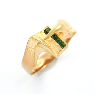 Lapponia Ring aus 585 Gelbgold mit Zoisit, nachhaltiger second hand Schmuck perfekt aufgearbeitet