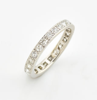 Brillantring aus 585 Weißgold, nachhaltiger second hand Schmuck perfekt aufgearbeitet