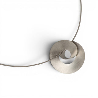 Niessing Anhänger Looping aus 950 Platin, nachhaltiger second-hand Schmuck perfekt aufgearbeitet