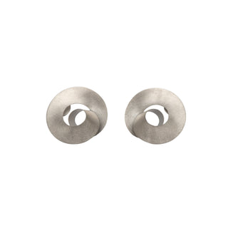 Niessing Ohrstecker Looping aus 950 Platin, nachhaltiger second-hand Schmuck perfekt aufgearbeitet