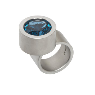 Niessing Ring Max aus Edelstahl mit synth. Stein, nachhaltiger second-hand Schmuck perfekt aufgearbeitet