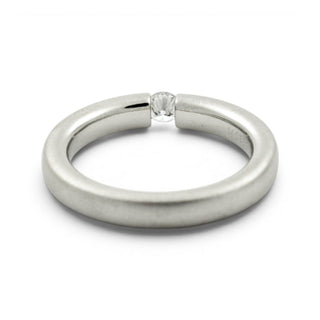 Niessing Brillantring Oval aus 950 Platin, nachhaltiger second-hand Schmuck perfekt aufgearbeitet