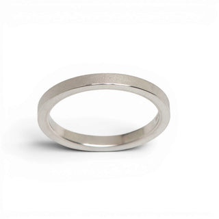 Niessing Ring Setario 3 gerade aus 750 Graugold, nachhaltiger second-hand Schmuck perfekt aufgearbeitet