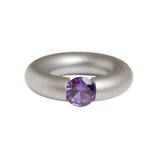 Niessing Ring Stahl und Synthese aus Edelstahl mit synth. Stein, nachhaltiger second-hand Schmuck perfekt aufgearbeitet