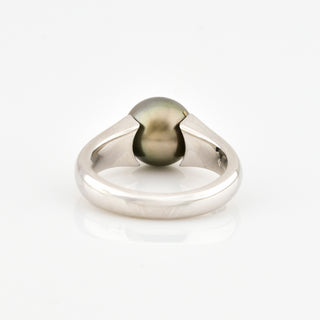 Oeding-Erdel Perlenring aus 750 Weißgold, nachhaltiger second hand Schmuck perfekt aufgearbeitet