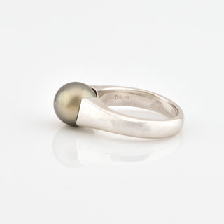 Oeding-Erdel Perlenring aus 750 Weißgold, nachhaltiger second hand Schmuck perfekt aufgearbeitet