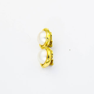 Perlenohrclips aus 585 Gelbgold, nachhaltiger second hand Schmuck perfekt aufgearbeitet