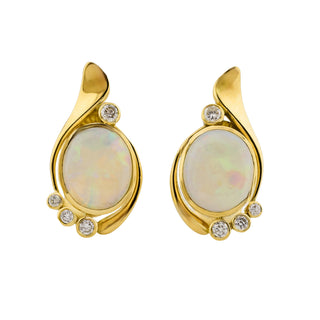Ohrclips aus 750 Gelbgold mit Opal und Brillant, nachhaltiger second hand Schmuck perfekt aufgearbeitet