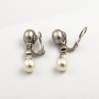 Ohrclips aus 750 Weißgold mit Diamant und Perle, nachhaltiger second hand Schmuck perfekt aufgearbeitet