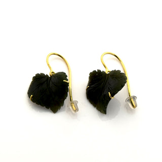 Ohrhänger Blätter aus 750 Gelbgold mit Jade, nachhaltiger second hand Schmuck perfekt aufgearbeitet