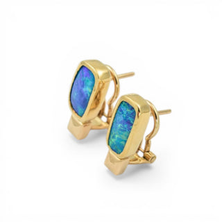 Ohrstecker aus 750 Gelbgold mit Opal, nachhaltiger second hand Schmuck perfekt aufgearbeitet