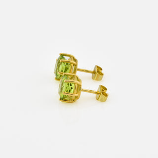 Ohrstecker aus 750 Gelbgold mit Peridot, nachhaltiger second hand Schmuck perfekt aufgearbeitet