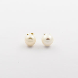 Perlohrstecker aus 585 Gelbgold, nachhaltiger second hand Schmuck perfekt aufgearbeitet