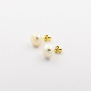 Perlohrstecker aus 585 Gelbgold, nachhaltiger second hand Schmuck perfekt aufgearbeitet