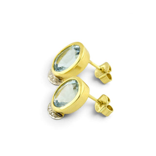 Ohrstecker aus 585 Gelb- und Weißgold mit Aquamarin und Brillant, nachhaltiger second-hand Schmuck perfekt aufgearbeitet