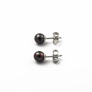 Perlenohrstecker aus 585 Weißgold, nachhaltiger second hand Schmuck perfekt aufgearbeitet