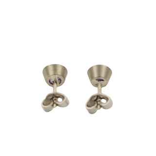 Ohrstecker aus 585 Weißgold mit Amethyst, nachhaltiger second hand Schmuck perfekt aufgearbeitet
