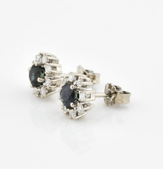 Saphirohrstecker aus 585 Weißgold mit Brillant, nachhaltiger second hand Schmuck perfekt aufgearbeitet
