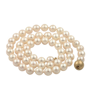 Perlenkette mit Schließe aus 750 Gelbgold, 43 cm, hochwertiger second hand Schmuck perfekt aufgearbeitet