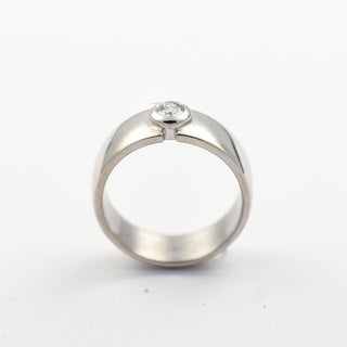 Quinn Brillantring aus 750 Weißgold, nachhaltiger second hand Schmuck perfekt aufgearbeitet