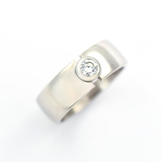 Quinn Brillantring aus 750 Weißgold, nachhaltiger second hand Schmuck perfekt aufgearbeitet