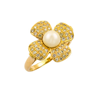 Ring Blume aus 750 Gelbgold mit Perle und Brillant, nachhaltiger second hand Schmuck perfekt aufgearbeitet