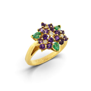 Ring Blumenstrauß aus 750 Gelbgold mit Amethyst, Smaragd und Brillant, nachhaltiger second-hand Schmuck perfekt aufgearbeitet