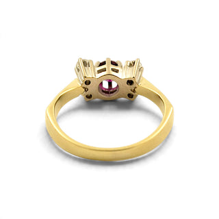 Rubinring aus 585 Gelb- und Weißgold mit Brillant, nachhaltiger second-hand Schmuck perfekt aufgearbeitet