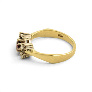 Rubinring aus 585 Gelb- und Weißgold mit Brillant, nachhaltiger second-hand Schmuck perfekt aufgearbeitet