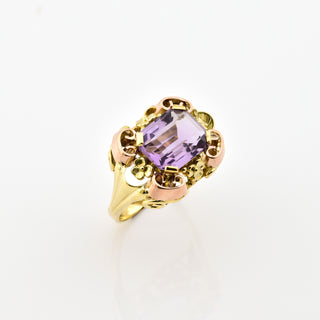 Ring aus 585 Gelb- und Roségold mit Amethyst, nachhaltiger second hand Schmuck perfekt aufgearbeitet