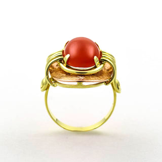Korallenring aus 585 Gelb- und Rotgold, nachhaltiger second hand Schmuck perfekt aufgearbeitet
