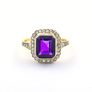 Ring aus 585 Gelb- und Weißgold/Platin mit Amethyst und Diamant, nachhaltiger second hand Schmuck perfekt aufgearbeitet