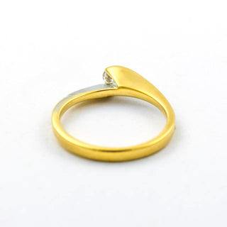 Brillantring aus 750 Gelb- und Weißgold, nachhaltiger second hand Schmuck perfekt aufgearbeitet